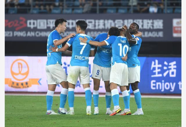 澳门新葡京娱乐城-新科冠军成大连人保级判官 谢晖末轮需两旧主庇护