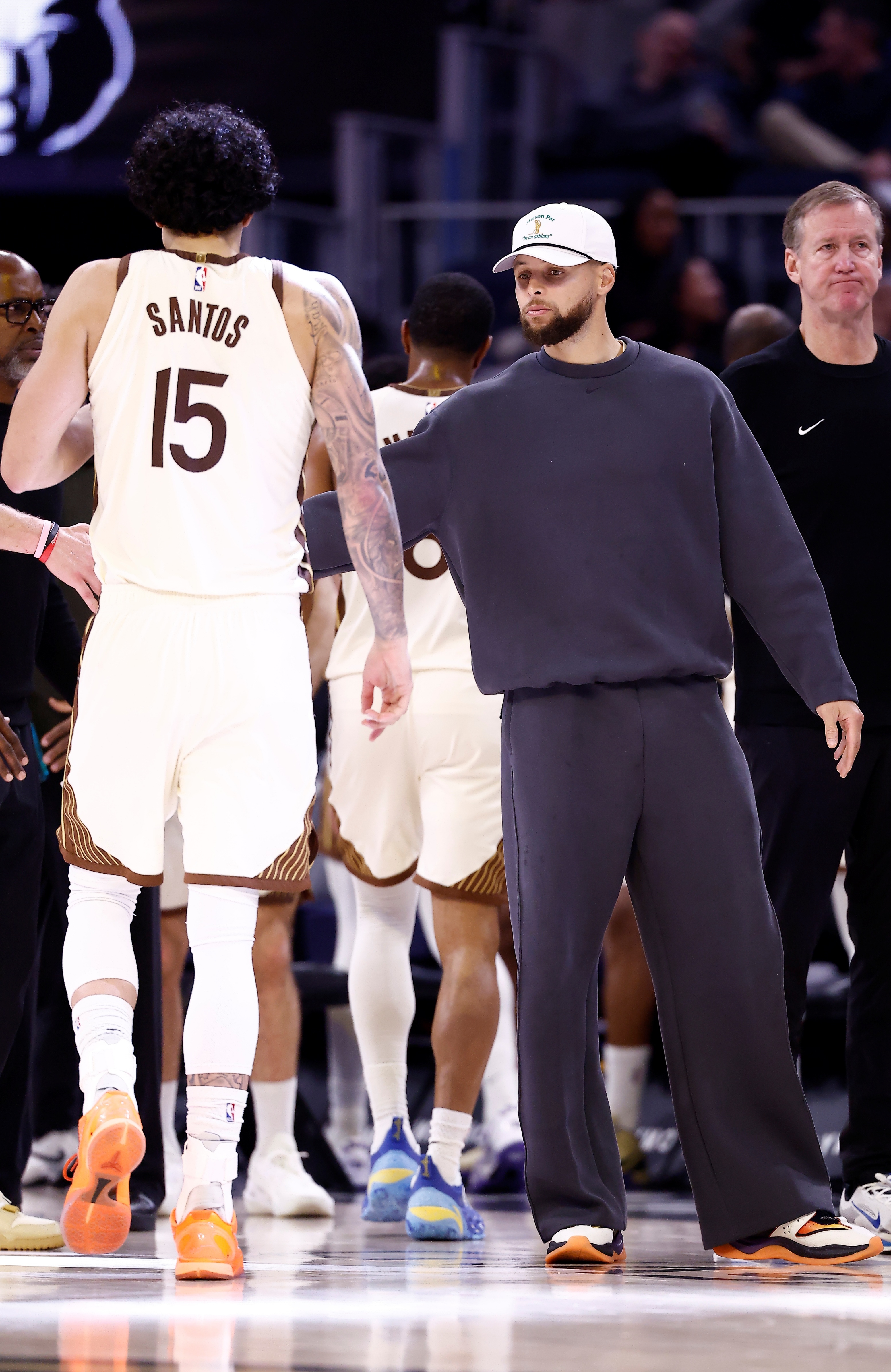 不可或缺！在库里缺席的所有比赛中 勇士胜率仅为36.9%